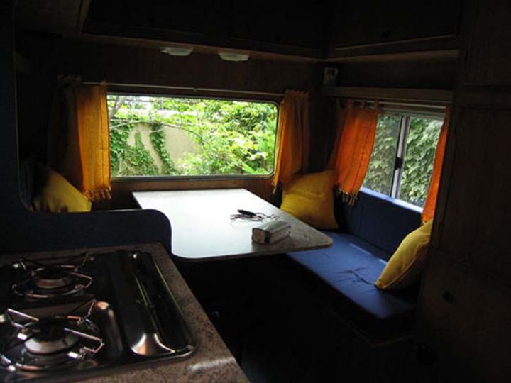 Dinette and stove