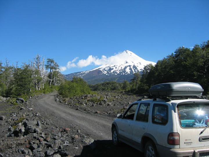 Llaima volcano (3,125 m)